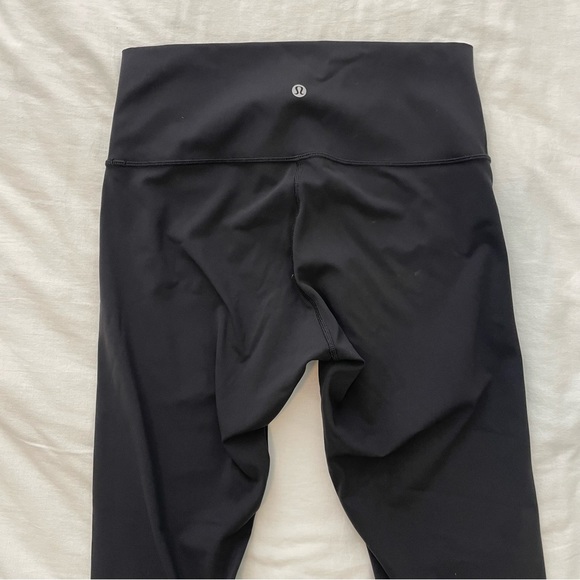 Lululemon Black Leggings 8 - Picture 1 of 9